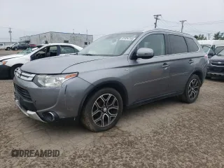 2015 Mitsubishi Outlander GT with VIN JA4JZ4AX7FZ001920, listed as a Copart auction lot 61934745 with 141,190 mi miles and Clean title. Bid and sale history available at DreamBid. Image 1.