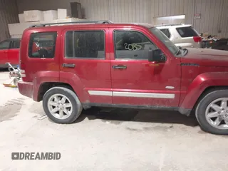 2012 Jeep Liberty Sport Latitude z VIN 1C4PJLAK1CW166591, wystawiony jako IAAI lot #41532080 z przebiegiem 202 386 mil mil oraz . Historia ofert i sprzedaży dostępna na DreamBid. Obrazek 13.