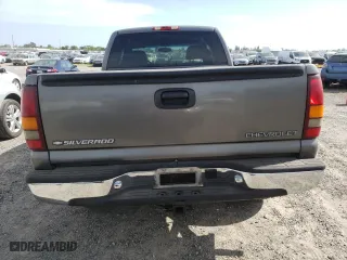 2000 Chevrolet Silverado 1500 LS with VIN 2GCEK19T1Y1279493, listed as a Copart auction lot 53395005 with 236,146 mi miles and Clean Title. Bid and sale history available at carsss.com. Image 6.