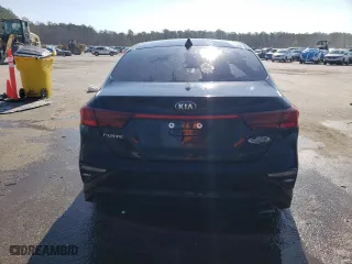 2020 Kia Forte LXS with VIN 3KPF24ADXLE160685, listed as a Copart auction lot 47730935 with 89,215 mi miles and Non Repairable. Bid and sale history available at carsss.com. Image 6.