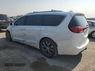 2017 Chrysler Pacifica Limited with VIN 2C4RC1GG4HR500560, listed as a Copart auction lot 59098685 with 92,817 mi miles and Clean title. Bid and sale history available at DreamBid. Image 2.