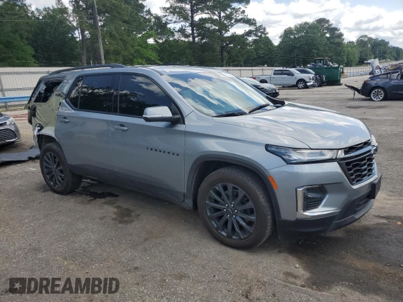 2023 Chevrolet Traverse RS z VIN 1GNEVJKW3PJ339894, wystawiony jako Copart lot #55284345 z przebiegiem 20 737 mil mil oraz Szkoda całkowita • Salvage title. Historia ofert i sprzedaży dostępna na DreamBid. Obrazek 4.