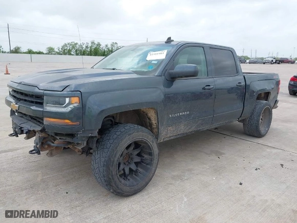 2017 Chevrolet Silverado 1500 LT with VIN 3GCUKREC1HG253015, listed as a IAAI auction lot 41951961 with 148,239 mi miles. Bid and sale history available at carsss.com. Image 2.