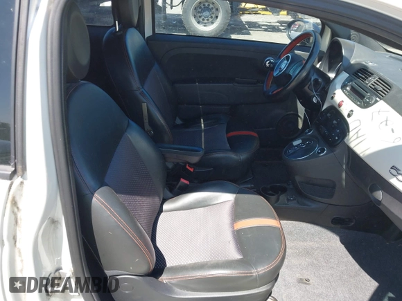 2015 FIAT 500e с VIN 3C3CFFGE9FT507138, выставлен на аукционе IAAI как лот 42625560 с пробегом 45 930 миль миль и . История ставок и продаж доступна на DreamBid. Изображение 8.