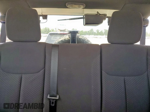 2013 Jeep Wrangler Unlimited Sport z VIN 1C4BJWDGXDL606491, wystawiony jako Copart lot #56065425 z przebiegiem 168 709 mil mil oraz Szkoda całkowita • Salvage title. Historia ofert i sprzedaży dostępna na DreamBid. Obrazek 10.