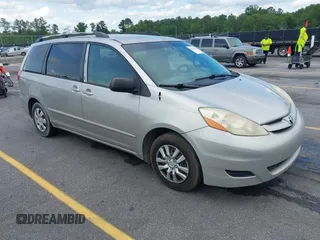 2007 Toyota Sienna CE with VIN 5TDZK23C57S022229, listed as a IAAI auction lot 42114684 with 252,985 mi miles. Bid and sale history available at carsss.com. Image 1.