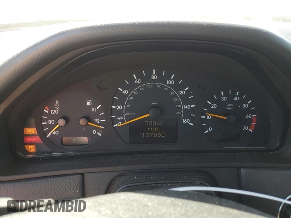 2000 Mercedes-Benz E-Class with VIN WDBJF65J4YB159268, listed as a Copart auction lot 50923115 with 127,650 mi miles and Salvage Title. Bid and sale history available at carsss.com. Image 9.