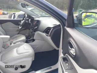 2020 Jeep Cherokee Limited с VIN 1C4PJLDB4LD638144, выставлен на аукционе IAAI как лот 42650099 с пробегом 98 678 миль миль и . История ставок и продаж доступна на DreamBid. Изображение 5.