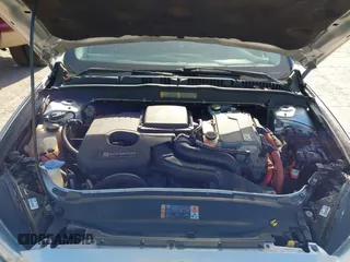 2013 Ford Fusion SE Hybrid with VIN 3FA6P0LU6DR127108, listed as a IAAI auction lot 42023529 with 250,057 mi miles. Bid and sale history available at carsss.com. Image 10.