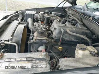 2005 Ford Explorer Eddie Bauer with VIN 1FMDU74K95UA83742, listed as a IAAI auction lot 42061489 with Not provided miles and . Bid and sale history available at DreamBid. Image 19.
