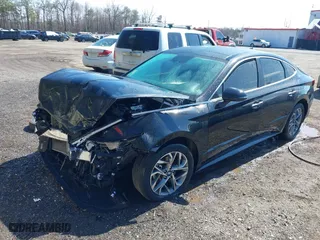 2020 Hyundai Sonata SEL with VIN 5NPEF4JA3LH059215, listed as a IAAI auction lot 41813711 with 48,784 mi miles. Bid and sale history available at carsss.com. Image 17.