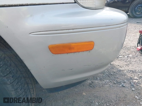 2003 Lexus RX 300 z VIN JTJGF10U730154745, wystawiony jako IAAI lot #41915670 z przebiegiem 174 314 mil mil oraz . Historia ofert i sprzedaży dostępna na DreamBid. Obrazek 6.