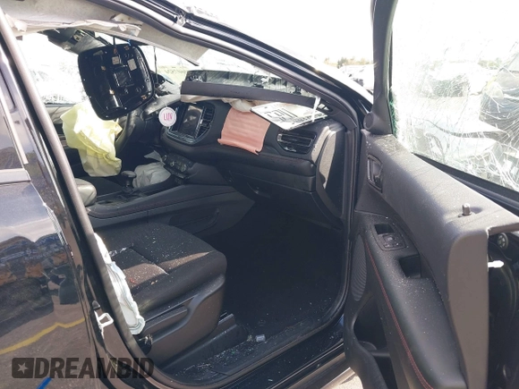 2024 Dodge Durango GT Plus with VIN 1C4RDHDG6RC248475, listed as a IAAI auction lot 41607524 with 5,245 mi miles and . Bid and sale history available at DreamBid. Image 5.
