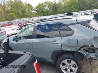 2019 Toyota RAV4 XLE with VIN 2T3W1RFV3KW056351, listed as a IAAI auction lot 42011662 with 64,634 mi miles. Bid and sale history available at carsss.com. Image 14.