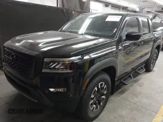 2022 Nissan Frontier SV z VIN 1N6ED1EJ5NN627303, wystawiony jako IAAI lot #41665799 z przebiegiem 59 462 mil mil oraz . Historia ofert i sprzedaży dostępna na DreamBid. Obrazek 18.