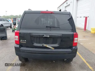 2016 Jeep Patriot Sport with VIN 1C4NJRBB4GD551671, listed as a IAAI auction lot 42322700 with 157,497 mi miles and . Bid and sale history available at DreamBid. Image 17.