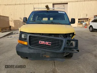 2005 GMC Savana Cargo Van with VIN 1GTGG25V351128468, listed as a Copart auction lot 85924594 with 217,568 mi miles and Salvage Title. Bid and sale history available at carsss.com. Image 5.