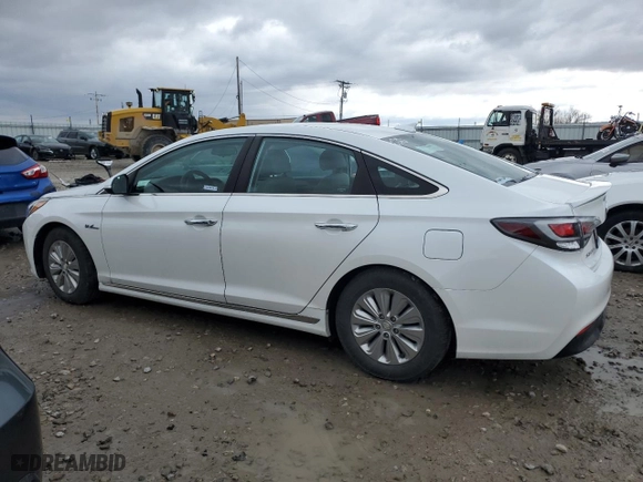 2017 Hyundai Sonata Hybrid SE with VIN KMHE24L17HA050925, listed as a Copart auction lot 47702575 with 229,117 mi miles and Clean Title. Bid and sale history available at carsss.com. Image 2.