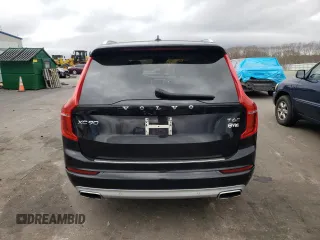 2020 Volvo XC90 Momentum with VIN YV4A22PK9L1589756, listed as a Copart auction lot 68428982 with 41,911 mi miles. Bid and sale history available at carsss.com. Image 6.