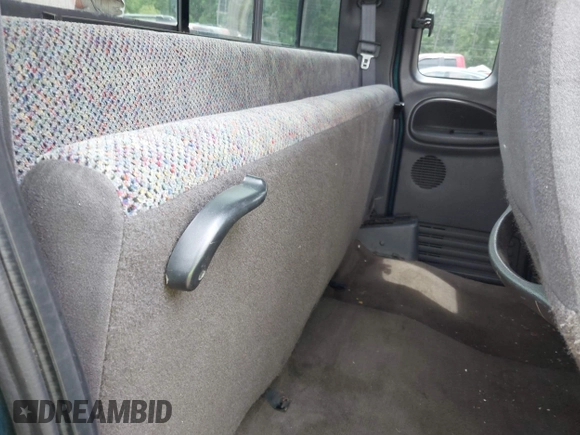 1998 Dodge 1500 with VIN 3B7HF13Z6WG229725, listed as a IAAI auction lot 42092548 with Not Provided miles and . Bid and sale history available at DreamBid. Image 8.