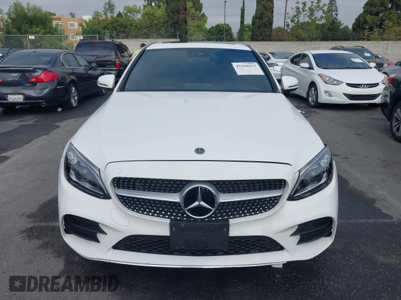 2019 Mercedes-Benz C 300 with VIN WDDWF8DB3KR458090, listed as a IAAI auction lot 42358177 with 33,201 mi miles and . Bid and sale history available at DreamBid. Image 13.
