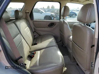 2003 Ford Escape XLT Popular 2 with VIN 1FMYU93143KC64939, listed as a Copart auction lot 75284884 with 147,352 mi miles and Salvage Title. Bid and sale history available at carsss.com. Image 10.