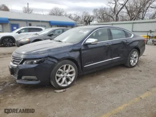 2018 Chevrolet Impala Premier with VIN 2G1125S34J9173281, listed as a Copart auction lot 83790284 with 208,471 mi miles and Salvage Title. Bid and sale history available at carsss.com. Image 1.