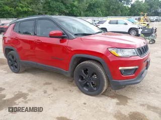 2020 Jeep Compass North z VIN 3C4NJDBB8LT133542, wystawiony jako IAAI lot #42156144 z przebiegiem 53 034 mil mil oraz . Historia ofert i sprzedaży dostępna na DreamBid. Obrazek 1.