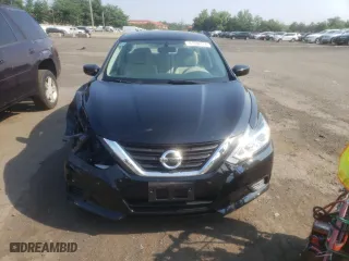 2017 Nissan Altima 2.5 SR with VIN 1N4AL3AP5HC151103, listed as a Copart auction lot 61390774 with 76,748 mi miles and Salvage Title. Bid and sale history available at carsss.com. Image 5.