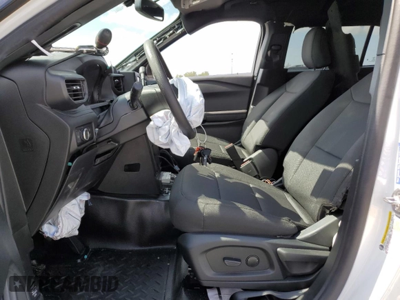 2023 Ford Police Interceptor Utility z VIN 1FM5K8AW3PNA08085, wystawiony jako Copart lot #50186945 z przebiegiem 1 464 mil mil oraz Nie do naprawy • Non repairable. Historia ofert i sprzedaży dostępna na DreamBid. Obrazek 7.
