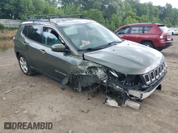 2018 Jeep Compass Latitude z VIN 3C4NJDBB3JT265878, wystawiony jako Copart lot #61999865 z przebiegiem 131 919 mil mil oraz Czysty tytuł • Clean title. Historia ofert i sprzedaży dostępna na DreamBid. Obrazek 4.