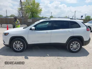 2021 Jeep Cherokee Latitude with VIN 1C4PJMCB1MD171158, listed as a IAAI auction lot 42259802 with 136,987 mi miles and . Bid and sale history available at DreamBid. Image 14.