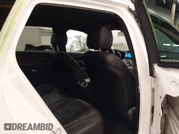 2022 Mercedes-Benz GLC 300 z VIN W1N0G8EB1NV377962, wystawiony jako IAAI lot #41651828 z przebiegiem 13 729 mil mil oraz . Historia ofert i sprzedaży dostępna na DreamBid. Obrazek 8.