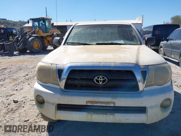 2006 Toyota Tacoma z VIN 3TMLU42N26M004719, wystawiony jako IAAI lot #40569250 z przebiegiem Nie podano mil oraz . Historia ofert i sprzedaży dostępna na DreamBid. Obrazek 12.