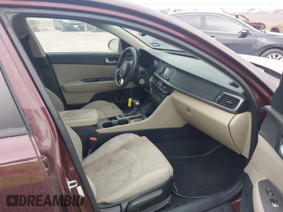 2017 Kia Optima LX with VIN 5XXGT4L3XHG160254, listed as a IAAI auction lot 41622748 with 80,012 mi miles. Bid and sale history available at carsss.com. Image 5.