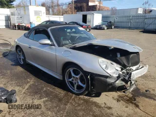 2004 Porsche 911 Carrera with VIN WP0CA29924S651535, listed as a Copart auction lot 80077314 with 39,520 mi miles and Salvage Title. Bid and sale history available at carsss.com. Image 4.