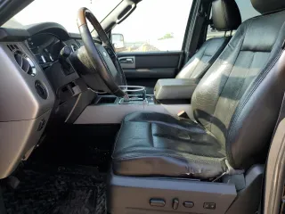 2010 Ford Expedition Limited z VIN 1FMJU2A50AEB57574, wystawiony jako Copart lot #57120165 z przebiegiem 158 987 mil mil oraz Czysty tytuł • Clean title. Historia ofert i sprzedaży dostępna na DreamBid. Obrazek 7.
