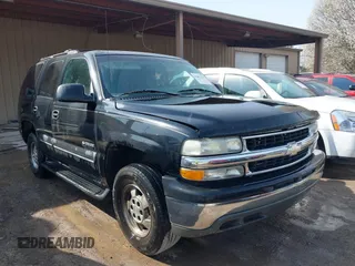 2002 Chevrolet Tahoe LS with VIN 1GNEC13Z12R290591, listed as a IAAI auction lot 41801426 with 155,976 mi miles. Bid and sale history available at carsss.com. Image 1.