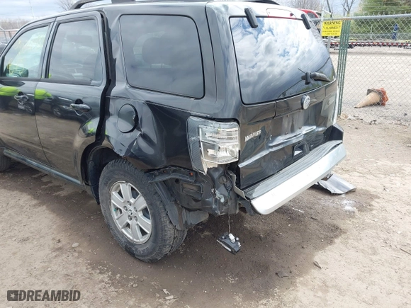 2011 Mercury Mariner with VIN 4M2CN8B7XBKJ01717, listed as a IAAI auction lot 42030587 with 115,766 mi miles. Bid and sale history available at carsss.com. Image 6.