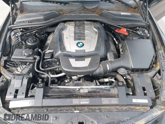 2010 BMW 6 Series 650i with VIN WBAEB5C56AC225184, listed as a IAAI auction lot 41698550 with 105,648 mi miles and . Bid and sale history available at carsss.com. Image 10.