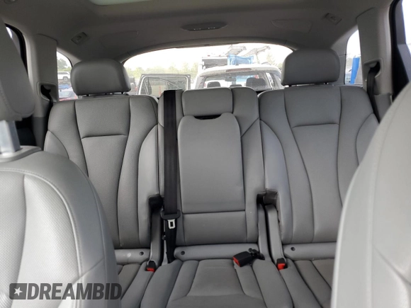 2019 Audi Q7 Premium Plus z VIN WA1LHAF79KD037702, wystawiony jako Copart lot #59628035 z przebiegiem Nie podano mil oraz Szkoda całkowita • Salvage title. Historia ofert i sprzedaży dostępna na DreamBid. Obrazek 10.