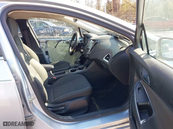 2017 Chevrolet Cruze LT with VIN 1G1BE5SM3H7121365, listed as a IAAI auction lot 41623921 with 130,549 mi miles. Bid and sale history available at carsss.com. Image 5.