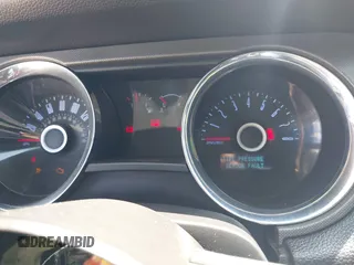 2014 Ford Mustang V6 with VIN 1ZVBP8AM4E5291307, listed as a IAAI auction lot 42026370 with 76,084 mi miles. Bid and sale history available at carsss.com. Image 7.