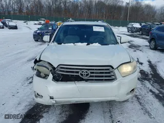 2009 Toyota Highlander with VIN JTEES41A492129824, listed as a IAAI auction lot 41374084 with 171,588 mi miles. Bid and sale history available at carsss.com. Image 12.