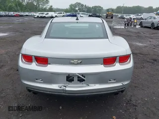 2011 Chevrolet Camaro 1LT with VIN 2G1FB1ED8B9208084, listed as a IAAI auction lot 42523897 with 112,894 mi miles and . Bid and sale history available at DreamBid. Image 16.