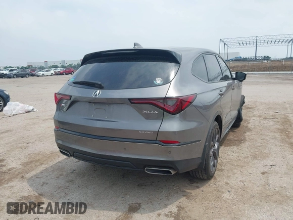 2022 Acura MDX w/A-Spec Package with VIN 5J8YE1H06NL050763, listed as a IAAI auction lot 42280138 with 30,037 mi miles and . Bid and sale history available at DreamBid. Image 4.