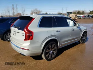 2021 Volvo XC90 Inscription with VIN YV4A221L1M1678918, listed as a Copart auction lot 46607175 with 39,425 mi miles and Salvage title. Bid and sale history available at DreamBid. Image 3.