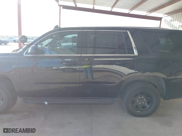 2019 Chevrolet Tahoe Commercial with VIN 1GNLCDEC0KR390778, listed as a IAAI auction lot 41800011 with 1 mi miles. Bid and sale history available at carsss.com. Image 14.