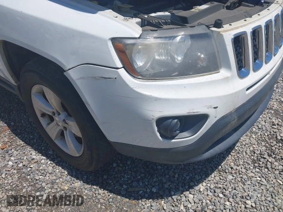 2016 Jeep Compass Sport with VIN 1C4NJCBA6GD560179, listed as a IAAI auction lot 42156503 with 177,265 mi miles and . Bid and sale history available at DreamBid. Image 6.