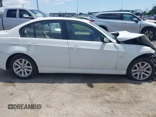 2006 BMW 3 Series 325xi with VIN WBAVD13556KV10507, listed as a IAAI auction lot 42515516 with 159,034 mi miles and . Bid and sale history available at DreamBid. Image 13.